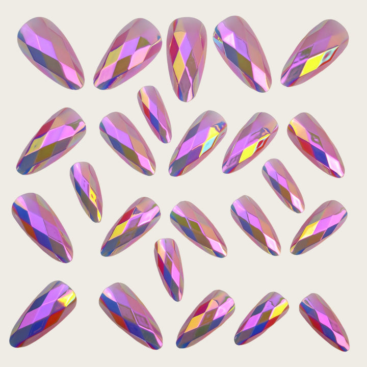 Artificial nails in elegant crystal design Stornfield