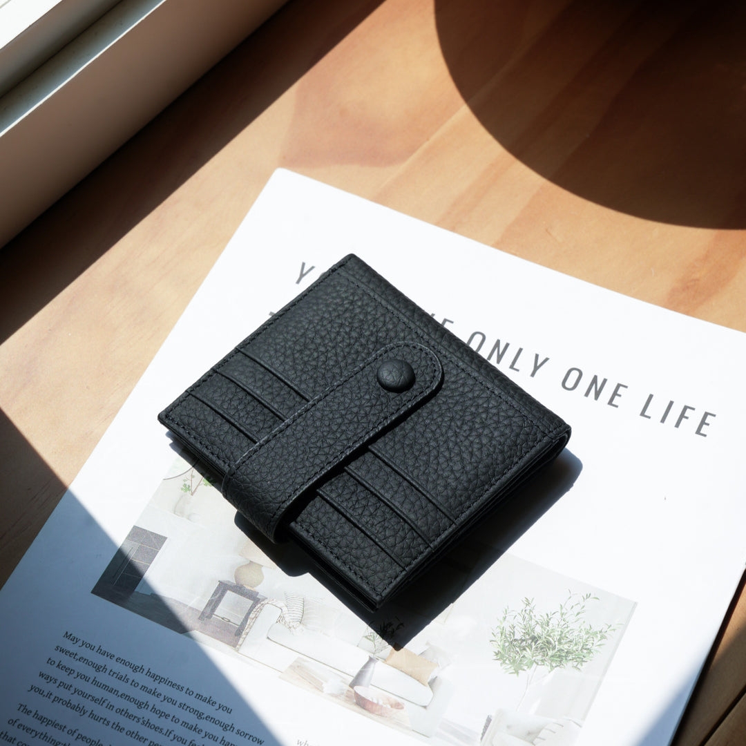 Textured Leather Cardholder Wallet