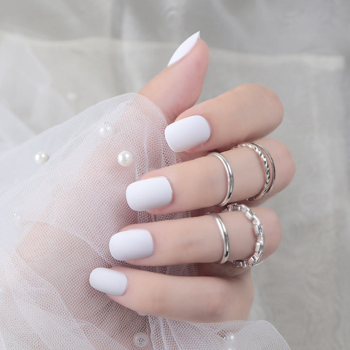 Matte Press-On Nail Set Stornfield