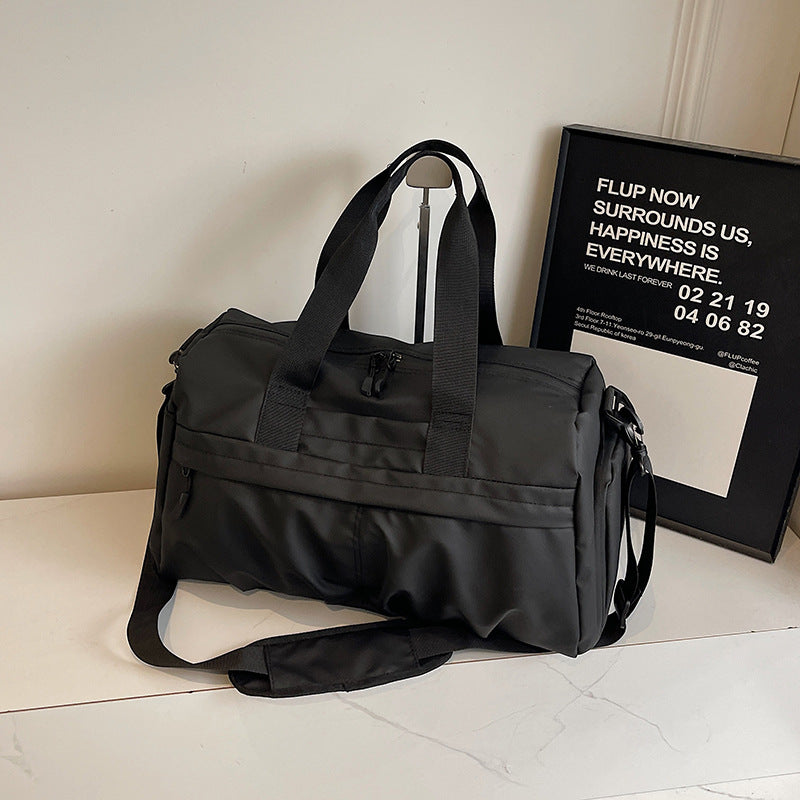 Sporty tote bag with detachable shoulder strap Stornfield