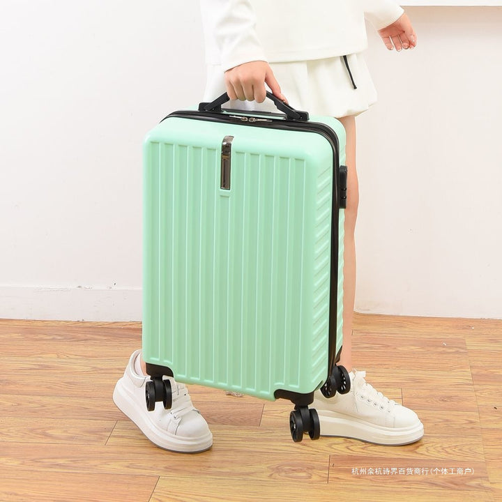 Hard Shell Trolley With Innovative Safety System Stornfield