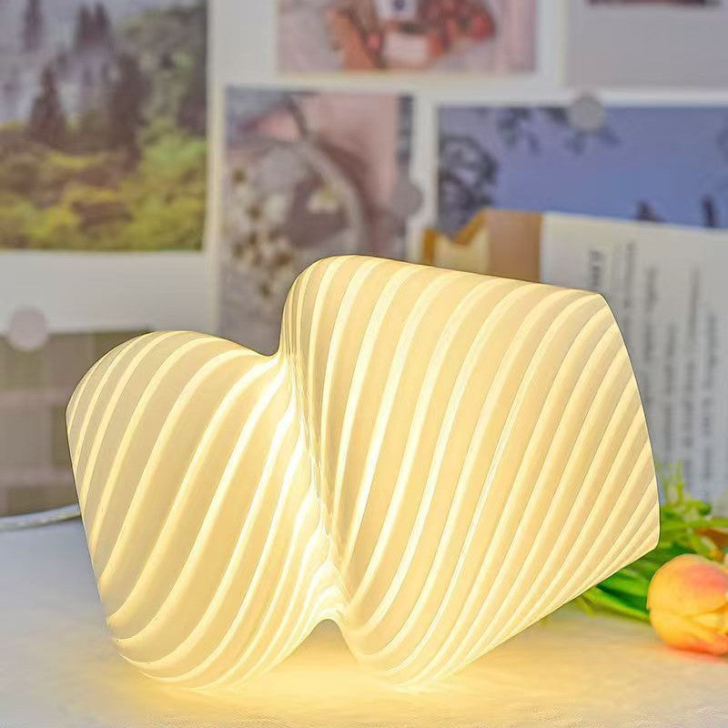 Decorative Swirl Table Lamp