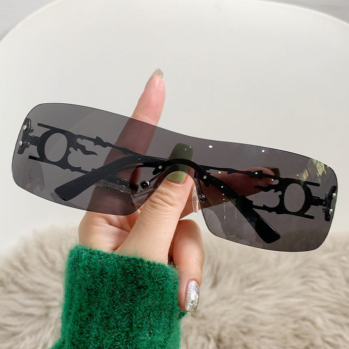Ladies fashionable sunglasses with innovative design Stornfield