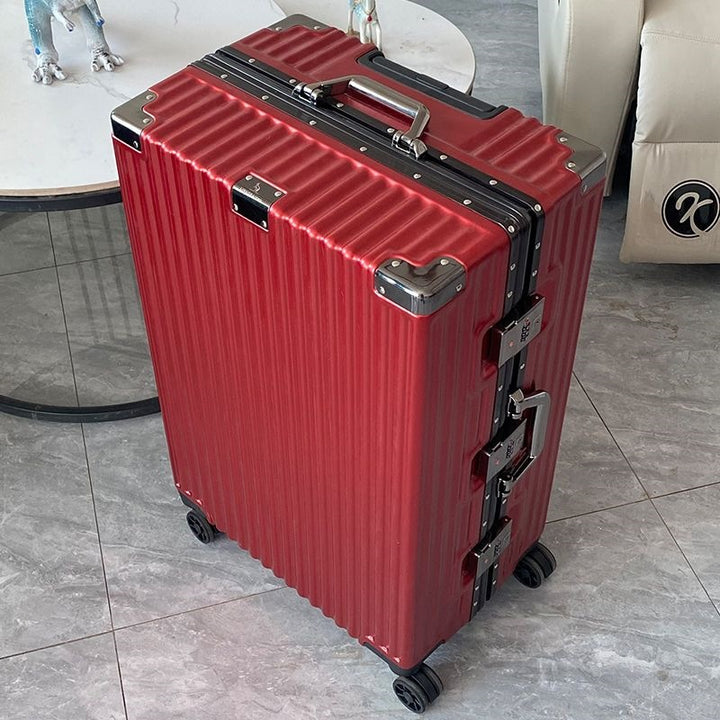 Hard-shell suitcase with integrated combination lock and silent wheels Stornfield