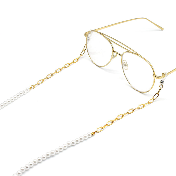 Elegant Pearl and Gold Chain Eyewear Holder Stornfield