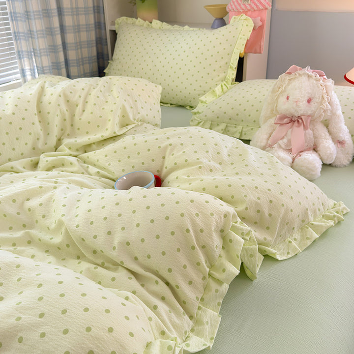 Charming Polka Dot Bedding Set