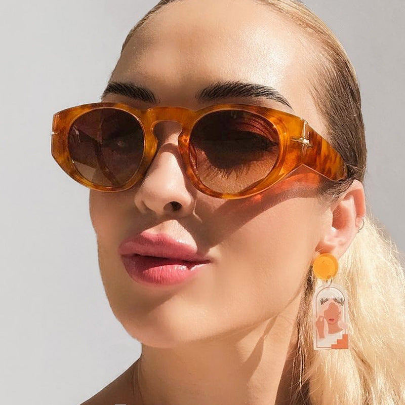 Women’s fashionable sunglasses with unique design and polarizing lenses Stornfield