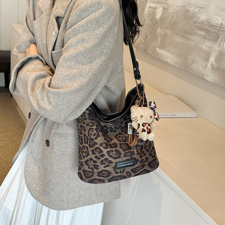 Stylish Reversible Shoulder Bag