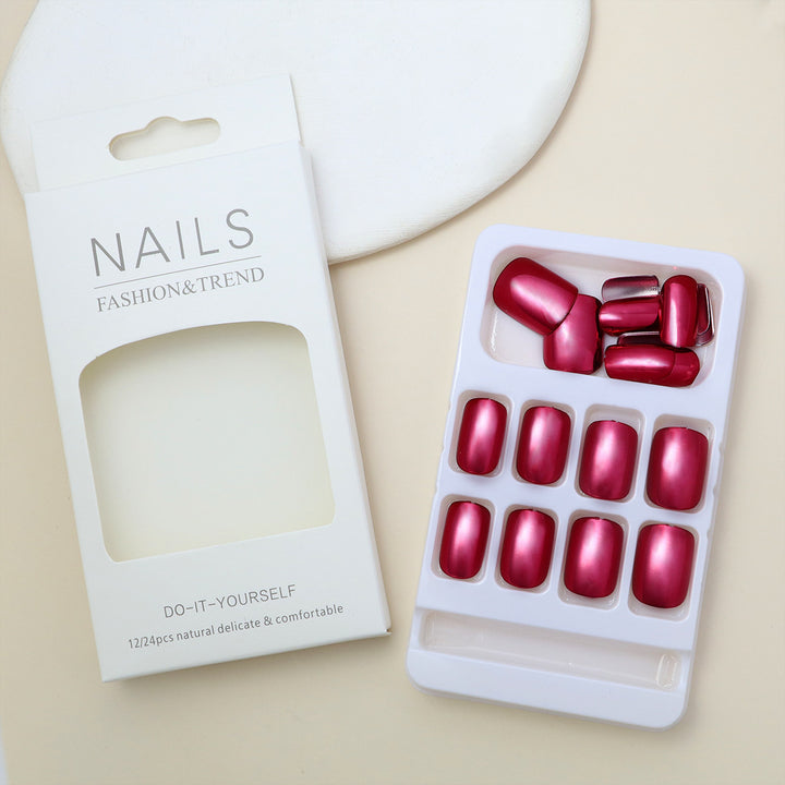 DIY Press-On Nail Kit Stornfield