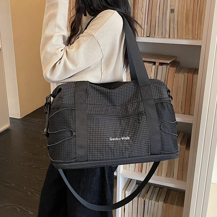 Versatile Multi-Pocket Sports Duffel Bag Stornfield