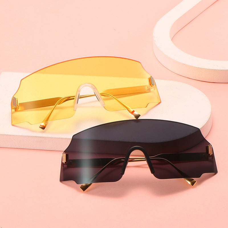 Women's sporty safety sunglasses with modern, transparent design Stornfield