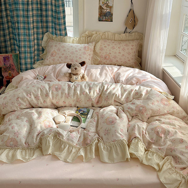Playful Bunny-Themed Duvet Cover Set
