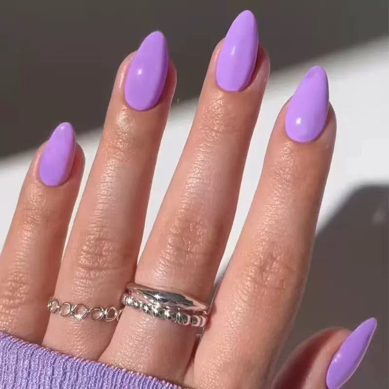 Artificial nail set with elegant, long-lasting high-gloss surface Stornfield