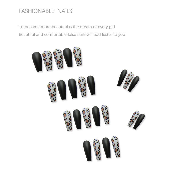 Artificial nail set with trendy leopard pattern and elegant matte finish Stornfield