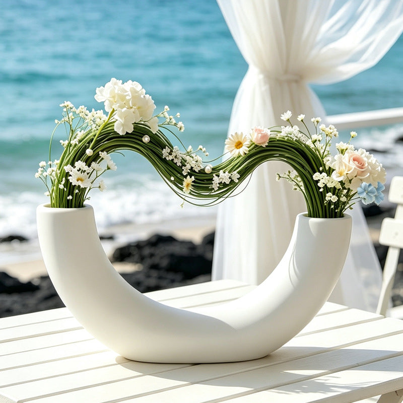 Contemporary Curved Dual-Vase Stornfeild