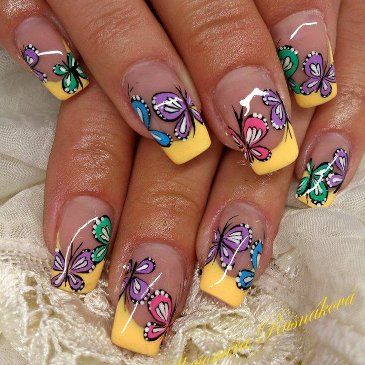 Elegant Artificial Nail Decoration Stornfield