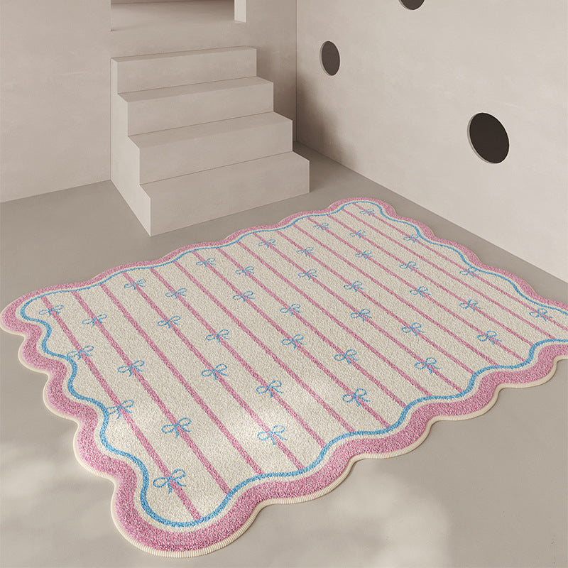 Decorative Scalloped Area Rug