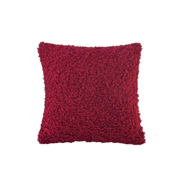Cuddly decorative pillow