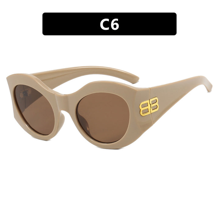 Ladies stylish Cat-Eye sunglasses with high-gloss design and protective lenses Stornfield