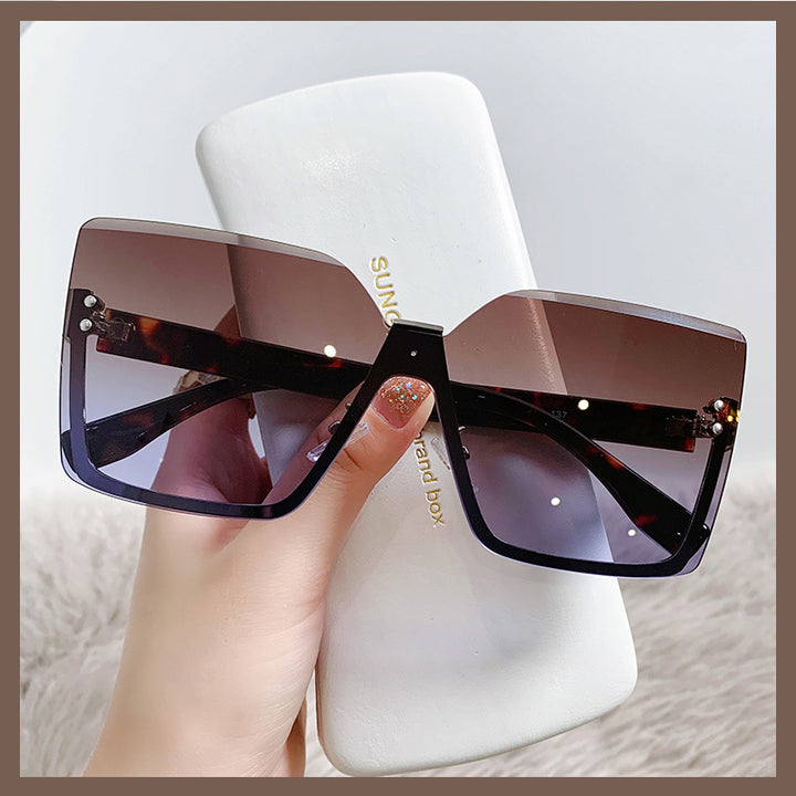 Ladies oversized sunglasses in modern design with UV protection Stornfield