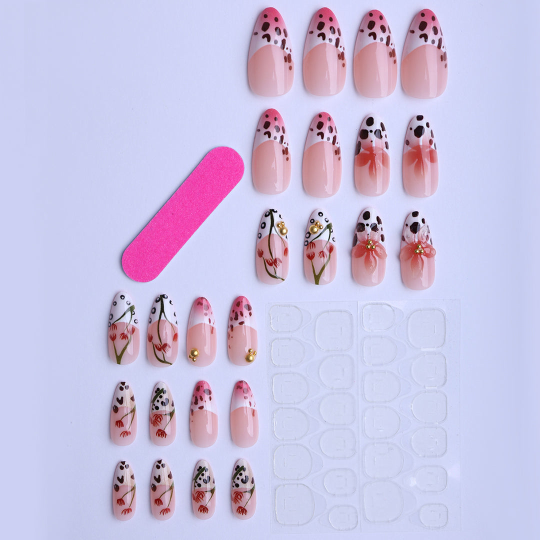 Artificial Nails in Exquisite Floral Design Stornfield