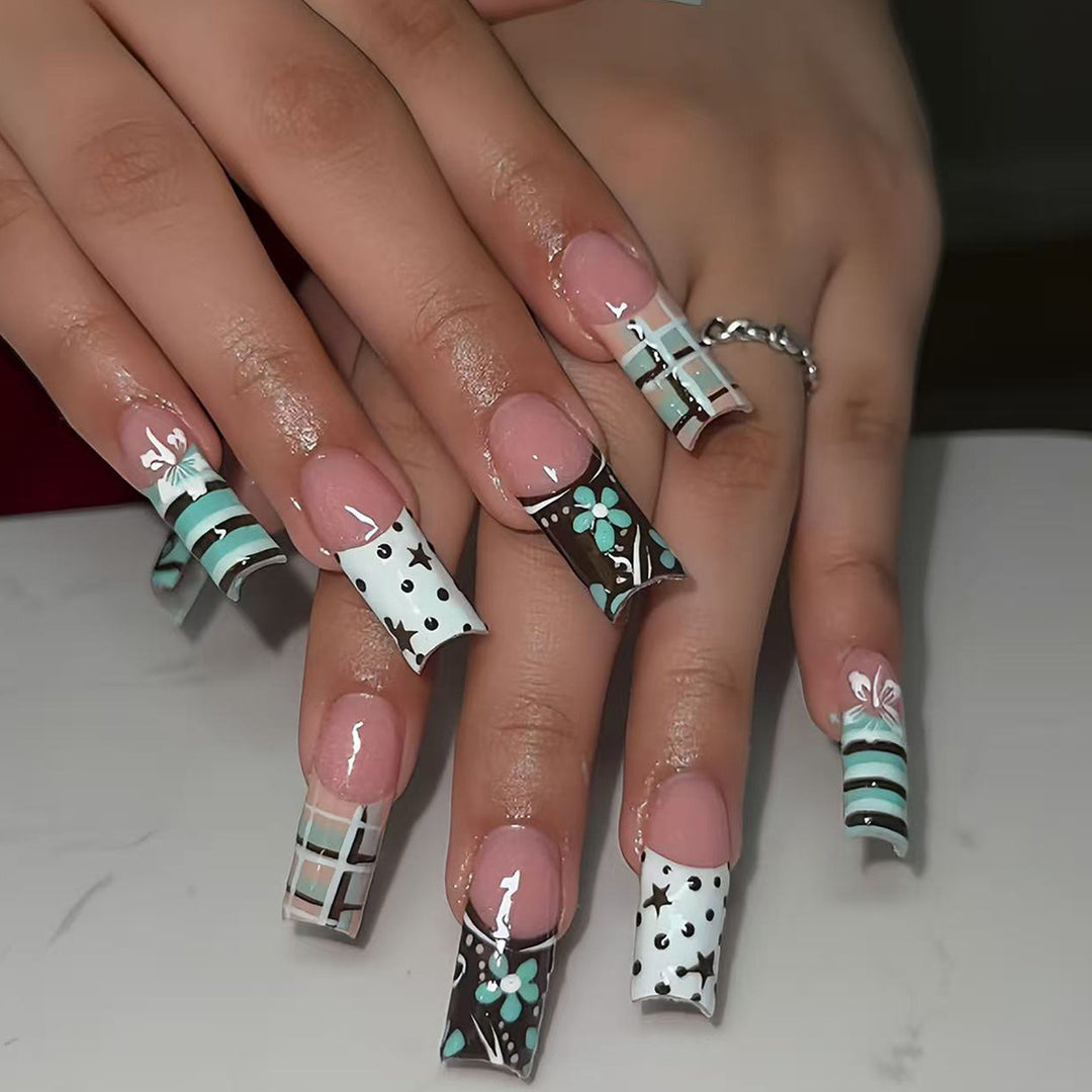 Artificial nails with creative geometric and floral design Stornfield