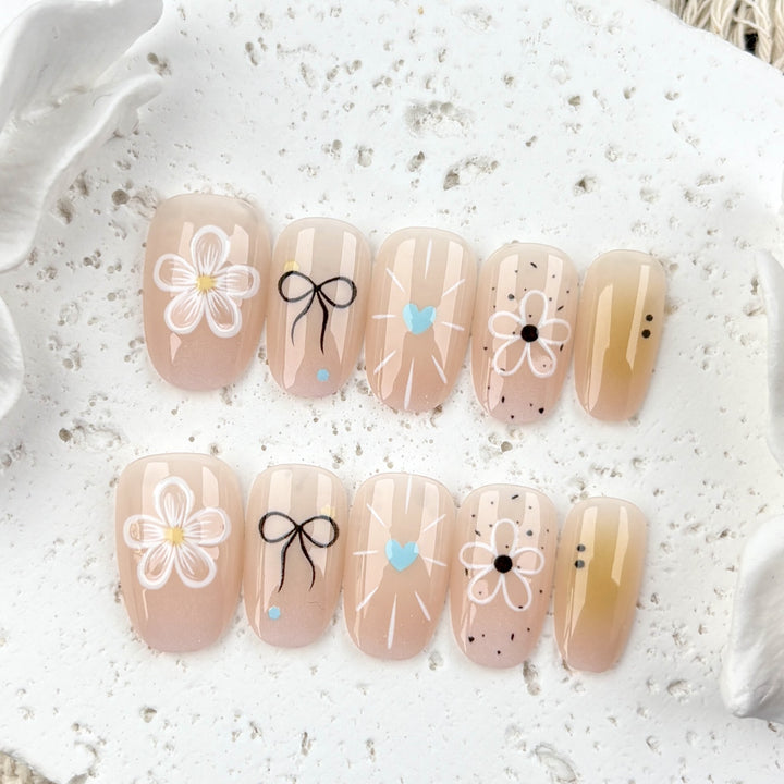 Artistic Flower-Designed Press-On Nail Set