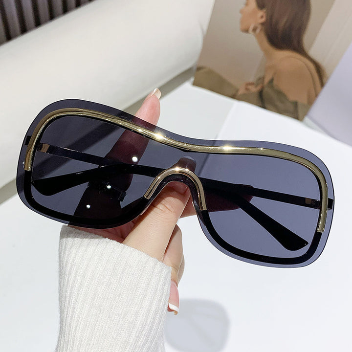 Ladies Oversized Fashion Sunglasses Stornfield
