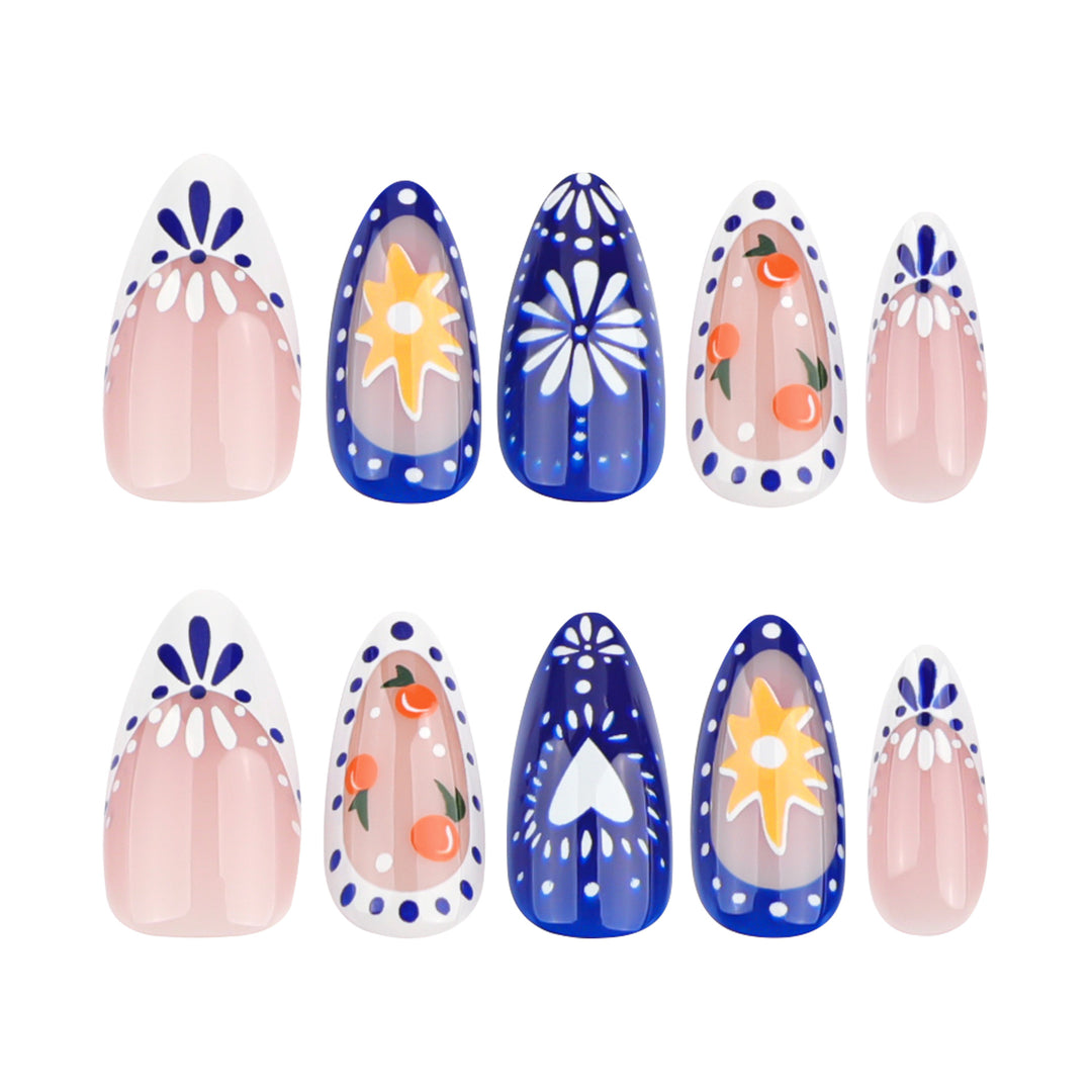 Artful Nail Art with Tropical Motifs Stornfield