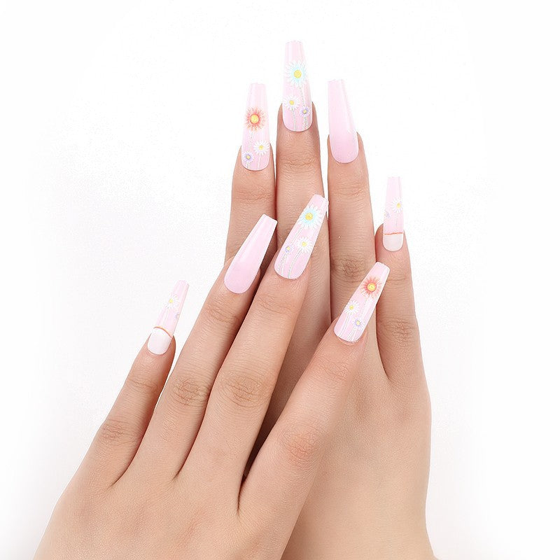 Luxury style artificial nails with intricate decorations Stornfield