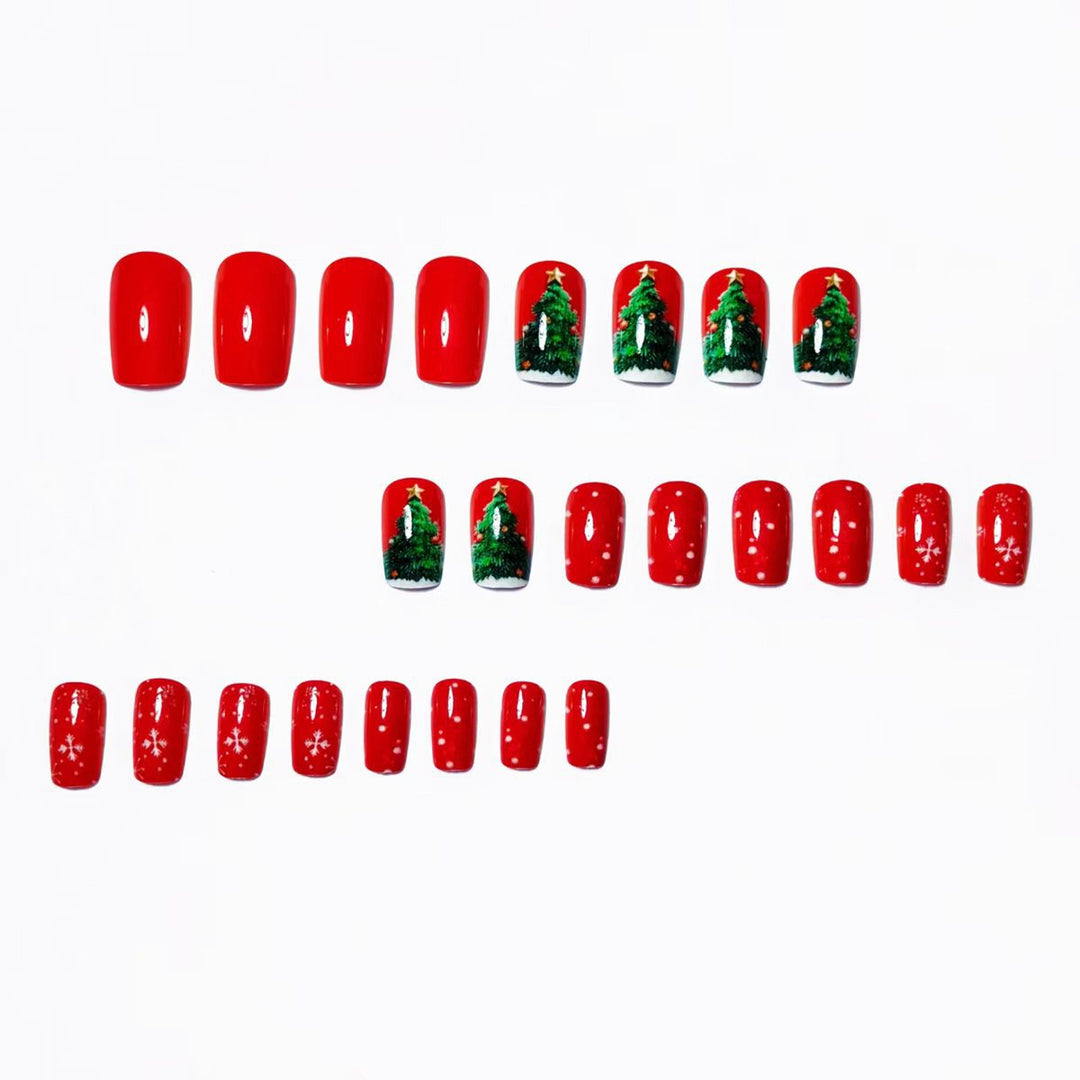 Artificial nails in festive Christmas design Stornfield
