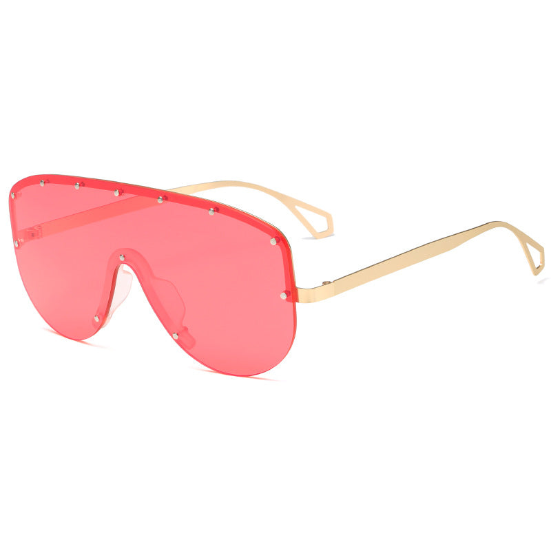 Women's Oversized Sunglasses with Modern Frame Stornfield