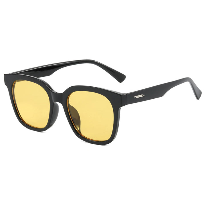 Women's sunglasses with a modern, angular plastic frame Stornfield