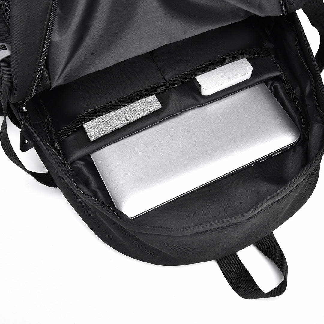 Everyday backpack with versatile organizational system Stornfield