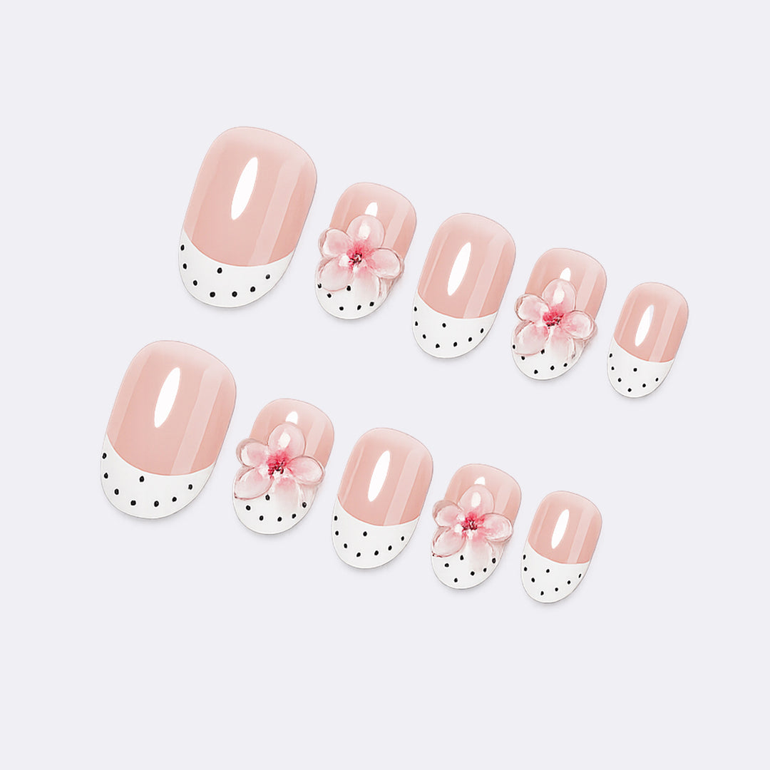 Detailed Floral Design Press-On Nails Stornfield