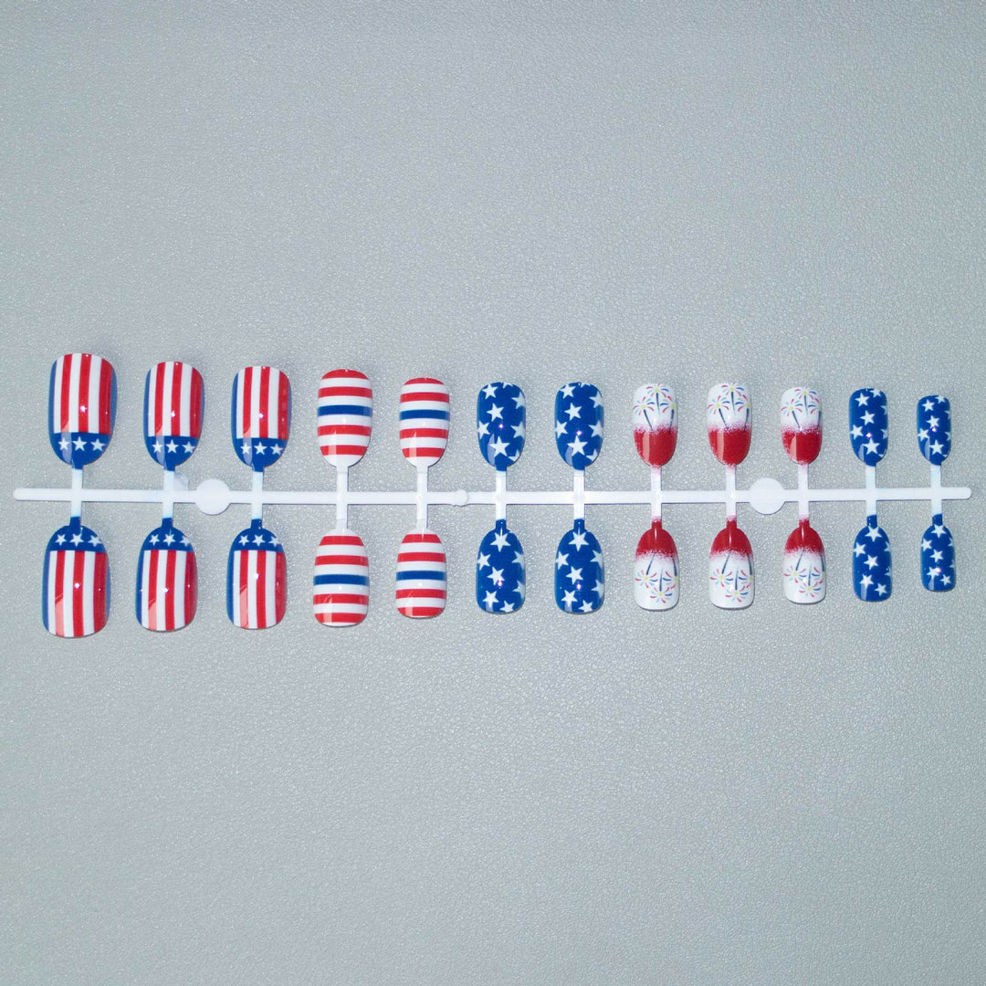 Patriotic Themed Nail Art