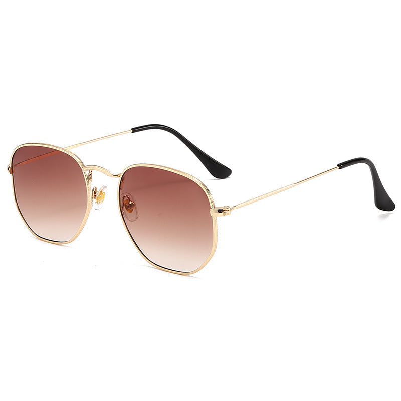 Women Oversized Sunglasses with elegant golden metal frame and solid UV protection Stornfield
