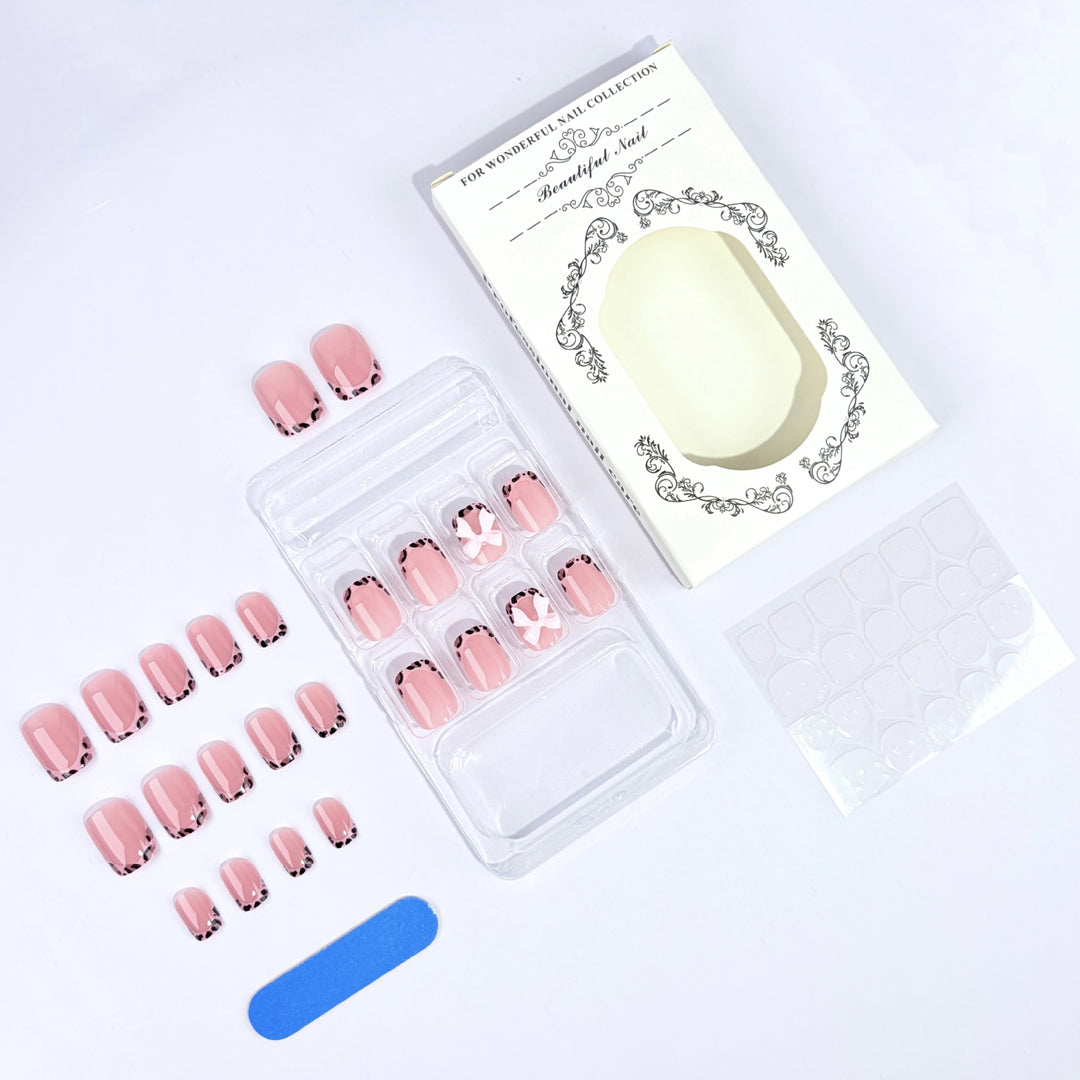 Designer artificial nails Stornfield