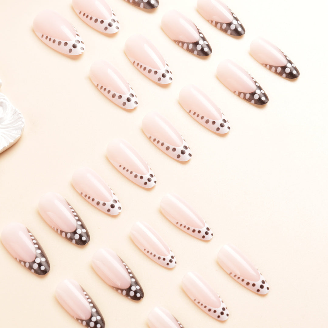 Elegant Artistic Nail Extensions Stornfield