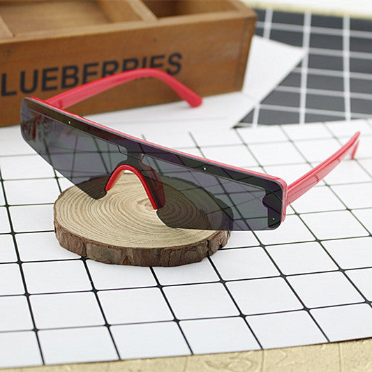 Ladies Sporty Oversized Sunglasses Stornfield