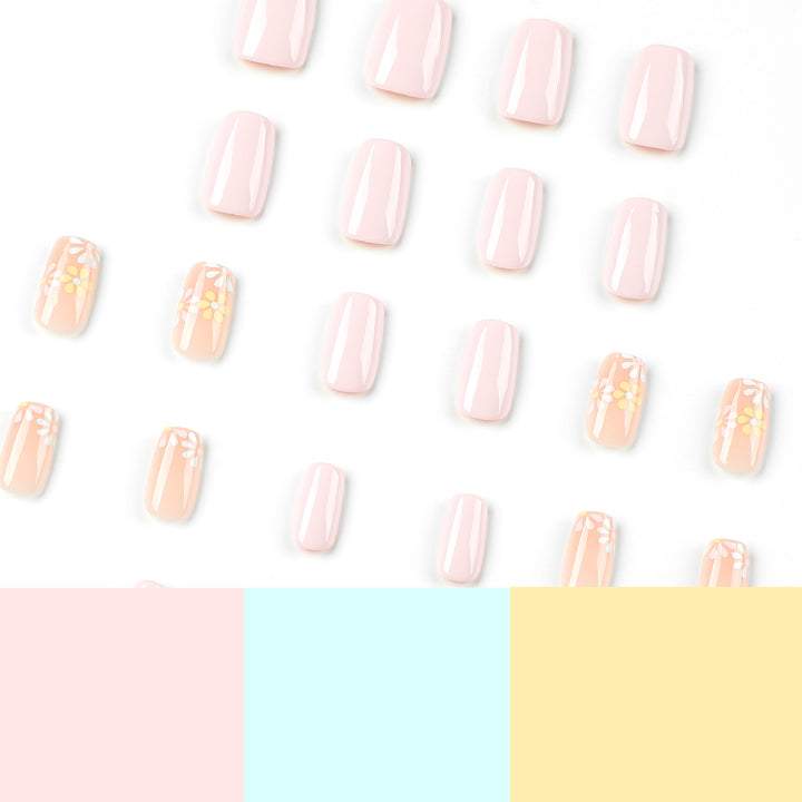 Artful nail extensions with floral decorations Stornfield