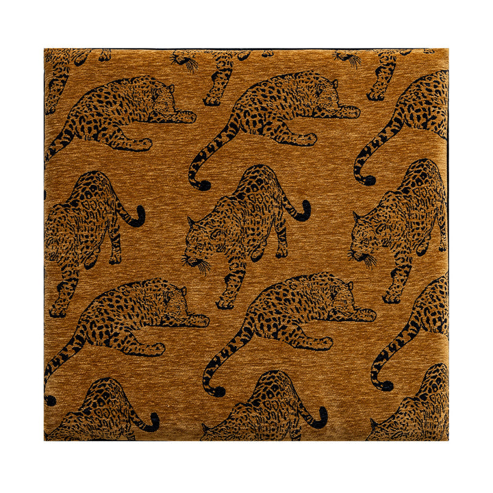Decorative pillow with leopard pattern