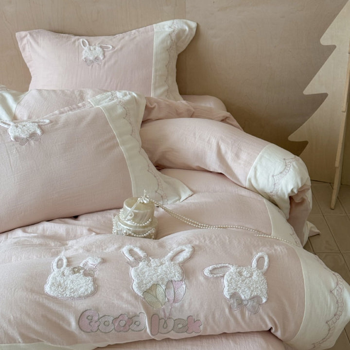 Pastel Bunny Appliqué Cotton Sateen Duvet Cover Set with Scalloped Embroidered Border