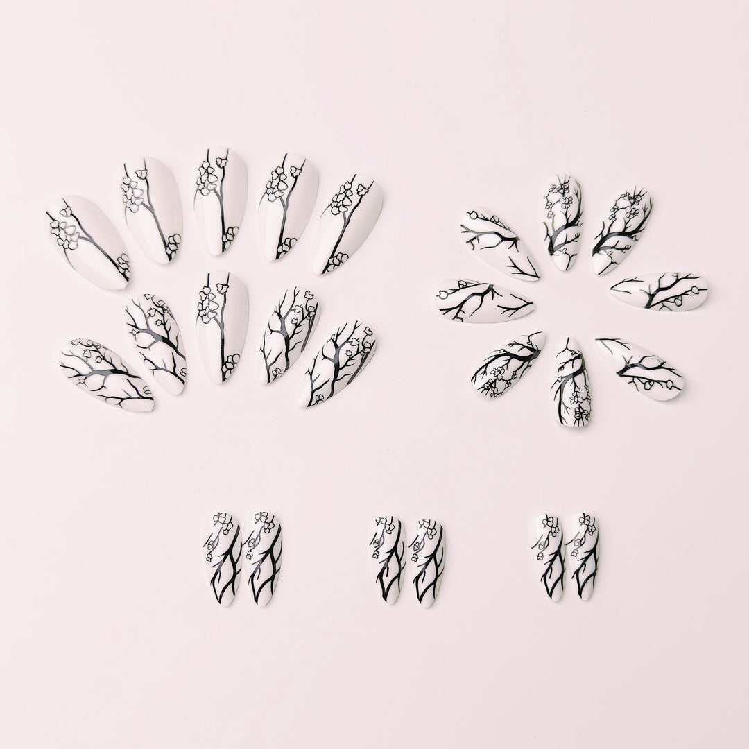 Artificial nails with elegant floral design Stornfield