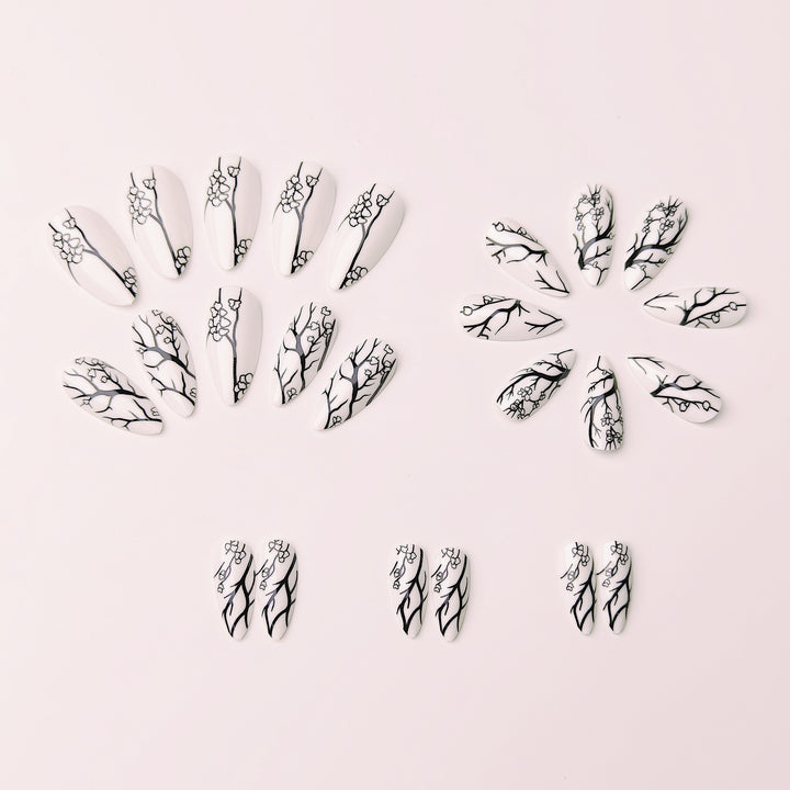 Artificial nails with elegant floral design Stornfield