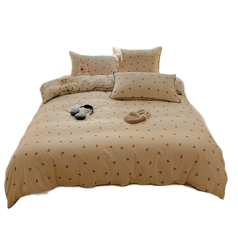 Floral Pattern Quilted Comforter Set