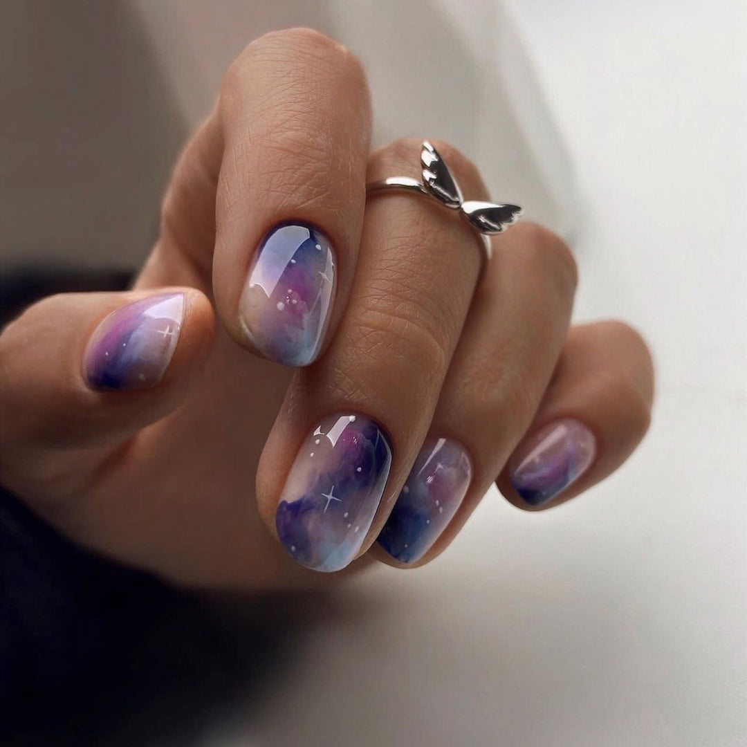 Glamorous Nail Art with Elegant Gradient Stornfield
