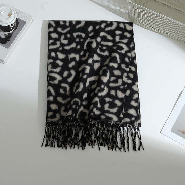 Ladies Elegant and patterned animal scarf with fringes Stornfield