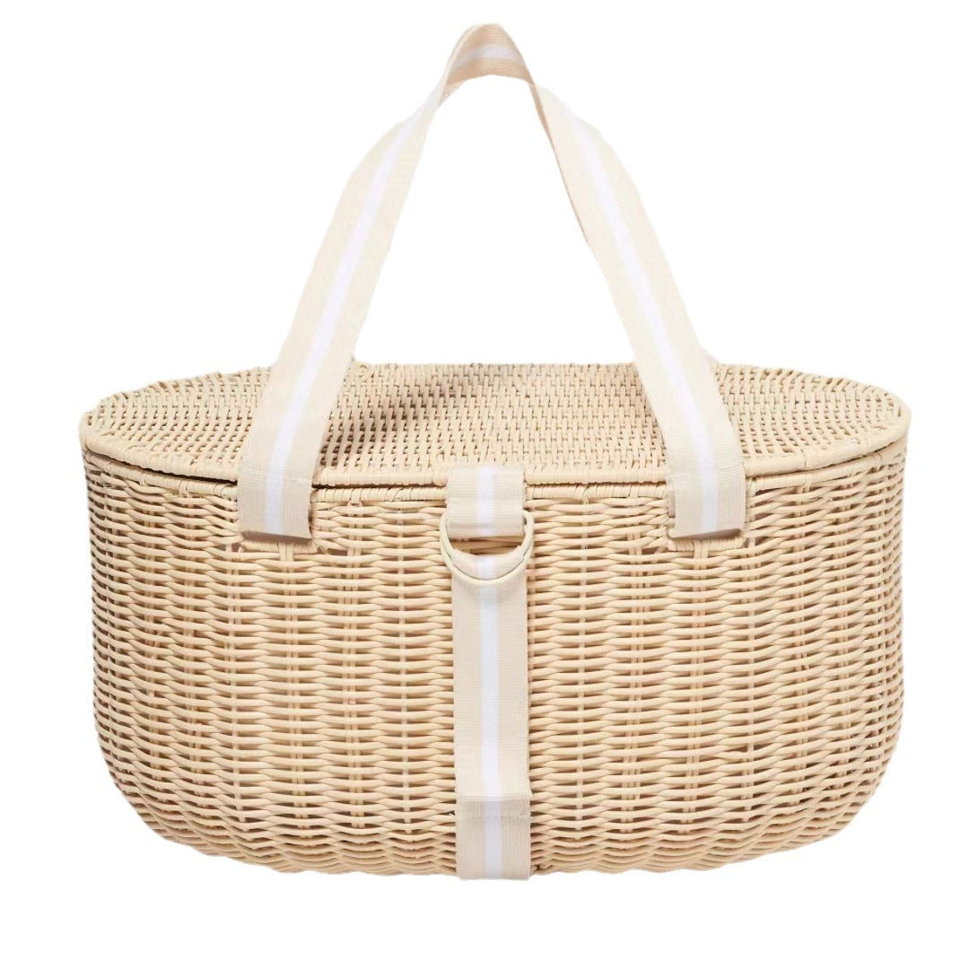 Ladies picnic basket with integrated cutlery set and practical insulation elements Stornfield