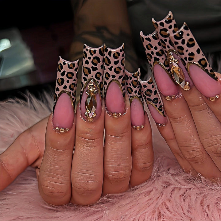 Elegant Leopard Print Press-On Nail Extensions Stornfield